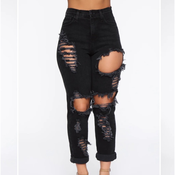 Ripped Boyfriend Jeans - Picture 3 of 4